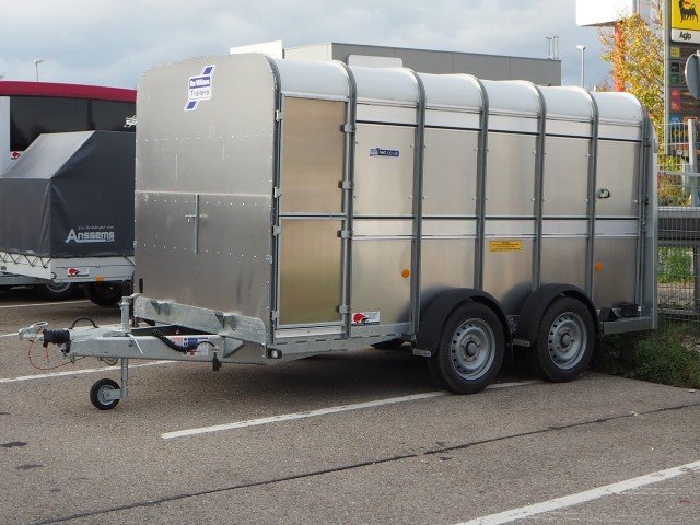 Ifor Williams Anhänger – Ansicht 1